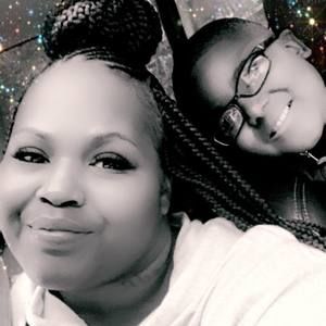 Meet your Posher, Yolanda